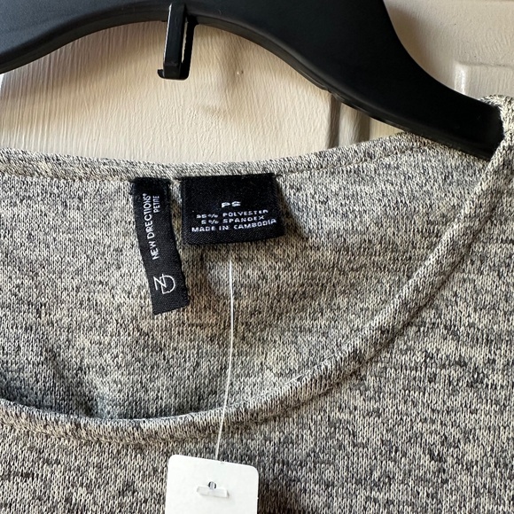 New Directions 3/4 Sleeve Oatmea/tan, Size Petite Small. New with tag. - Picture 5 of 8